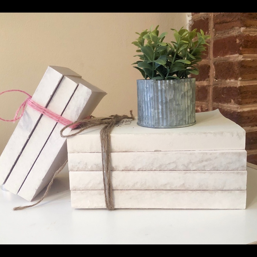 I Love You Book Stack - Picture 3 of 6